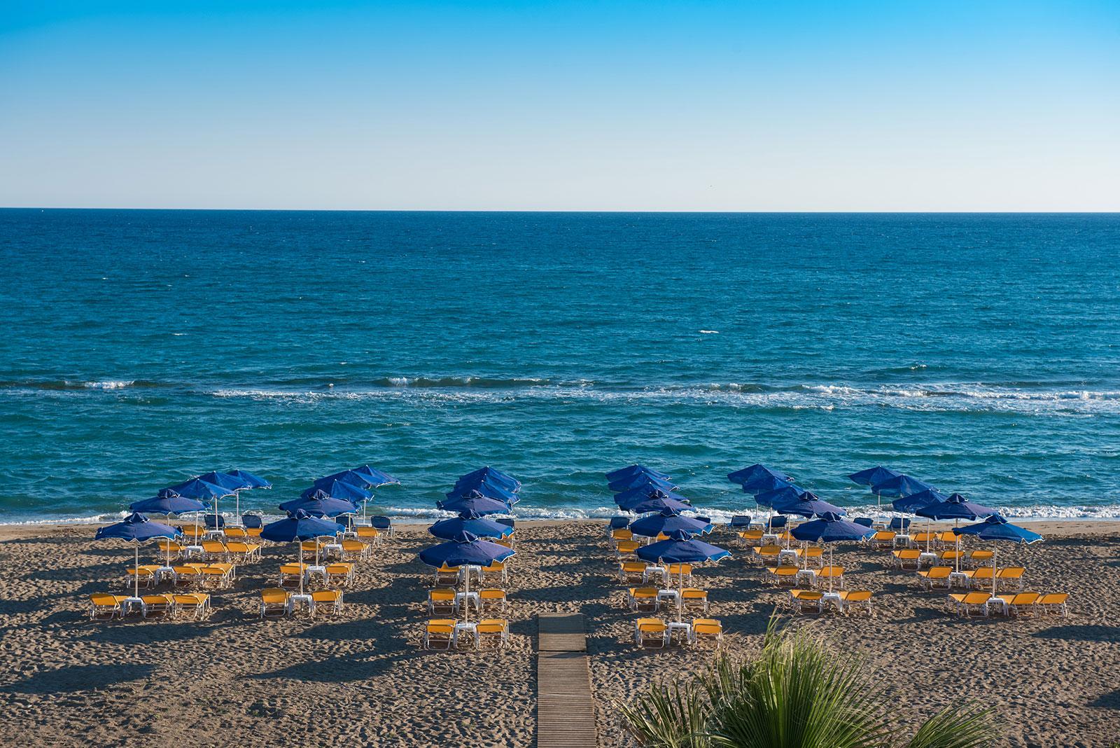 Enorme Armonia Beach (Adults Only) Gazi Buitenkant foto